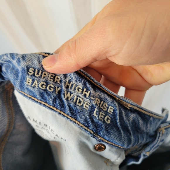 American Eagle Super High Rise Baggy Wide Leg Jeans Blue Size 18 Short - Picture 8 of 11